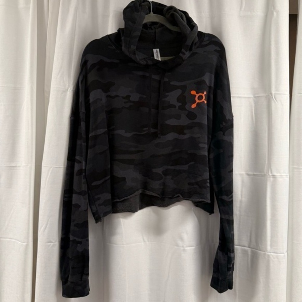 OTF Orangetheory Logo Camo Cropped Hoodie Size XL